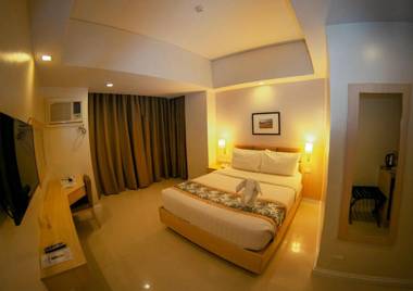 Zerenity Hotel And Suites