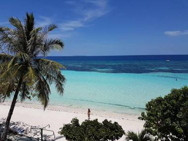 Dumaluan Beach Resort