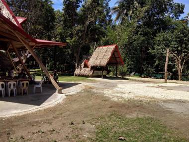 Loboc Nipa Huts Village