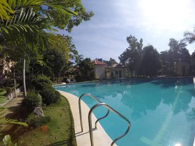 RedDoorz Premium @ Napaling Point Tangnan