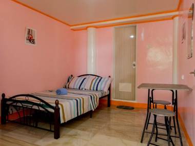 Alona JJ Rooms for Rent