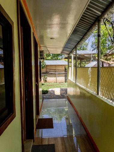 Alona JJ Rooms for Rent