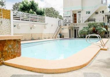 RedDoorz at Elicon Suites Tagbilaran