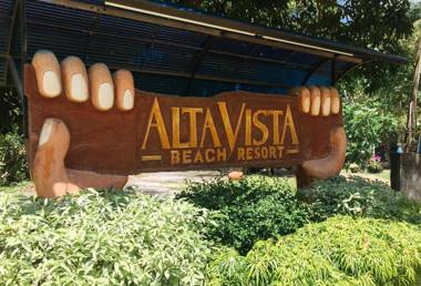 RedDoorz @ AltaVista Beach Resort Samal