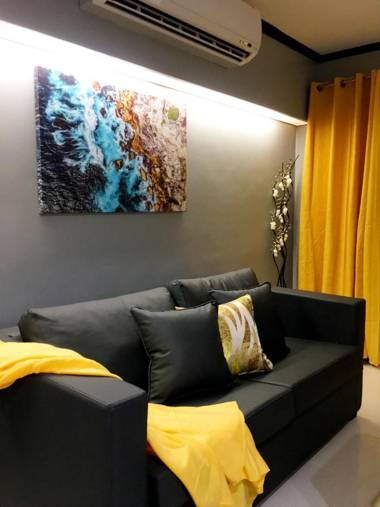 TLT Condotl- NearAirport@Kiener Hills Condominium