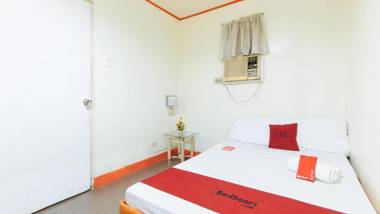 RedDoorz Hostel @ St. Paul Village LapuLapu