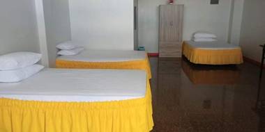 MBU Suites Bed n Breakfast