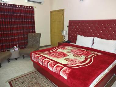 Apex Inn Guest House