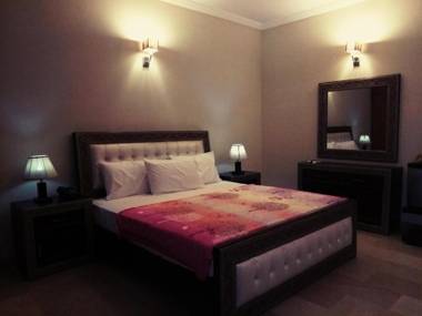 Royal Galaxy Guest House Islamabad - For Families Only