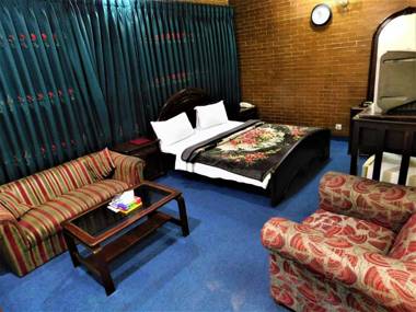 Paramount Guest House