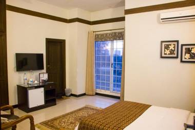 Crosswinds Guest House