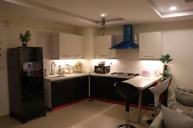 Elegant & Charming One Bed Apartment In Bahria Town