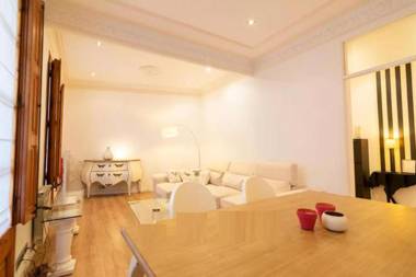 Lovely 2-Bed Apartment in Rawalpindi