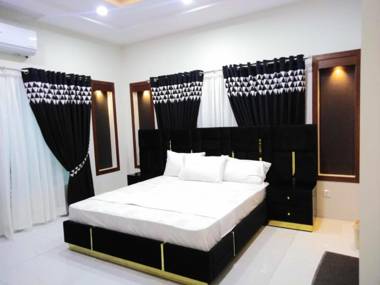 Travelodge Guesthouse