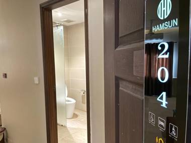 Hamsun Suites ( Nursery Shahra e Faisal )