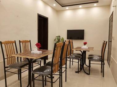 Mairona Hotels Gulberg