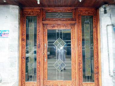 Gulberg View Hotel - Main Market