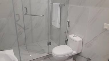 MaryLeena Hotel Gulberg