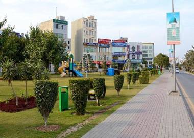 Burj Al Bahria Town Luxury Suites