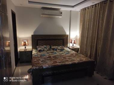 Room in Apartment - 1 Bedroom Full Furnished Apartment