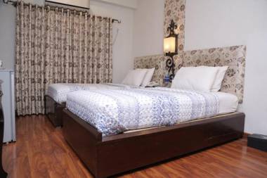 Shelton Hotel Lahore