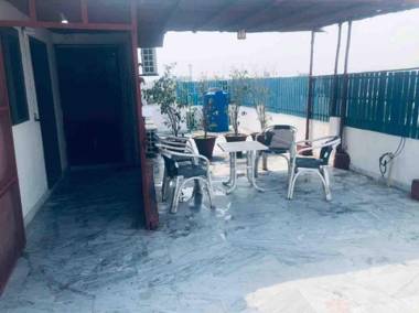 One Bed Apartment near Shaukat Khanum