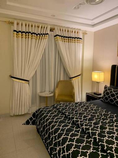 1 Bedroom Apartment Bahria Town Lahore Diamount01