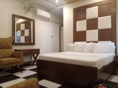 Hotel SR Lounge Multan