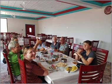 Hotel Mountain Lodge Skardu