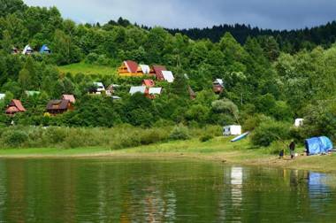 Domki Złota Rybka nad Jeziorem- Jacuzzi