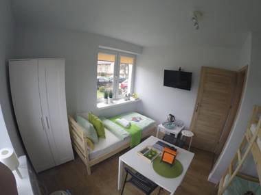 Dobranocka - pokoje i całoroczne domki blisko Energylandii