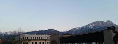 Pokoje Gościnne i Apartamenty Krupówki 19