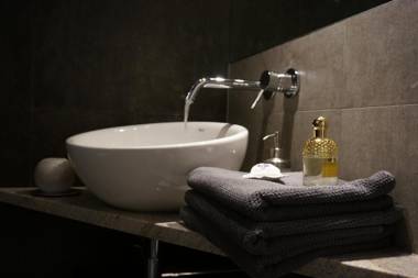 Holiday Home Patchwork Barn