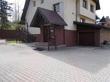 Pokoje Chałubińskiego 22c