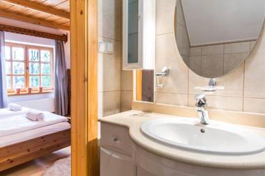 udanypobyt Dom Z Ogrodem