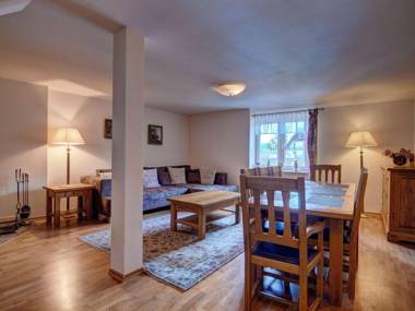 Apartamenty i pokoje Krupówki 16 Na Szczytach