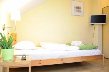 WenderEDU Business Center