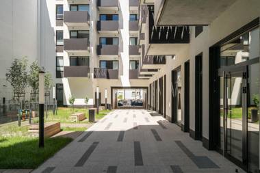 Deluxe Apartments by The Railway Station