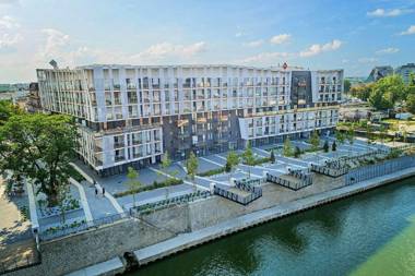 About Art Apartments