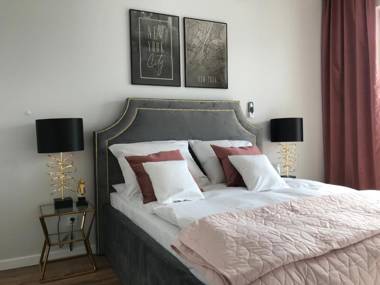 About Art Apartments