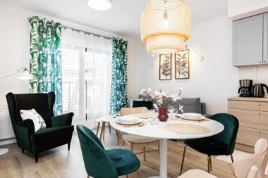 Apartments Wrocław Walońska by Renters