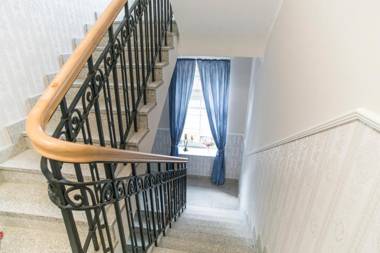 Hostel Night o&#x27;clock - Parking restauracja darmowa siłownia