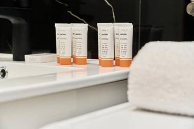 Apartments Wrocław Jana Pawła II by Renters