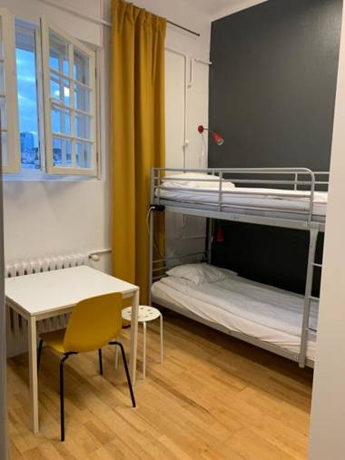 New World St. Hostel