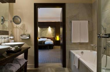 Mamaison Le Regina Boutique Hotel