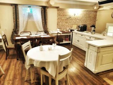 American House Hennela