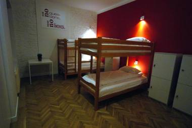 Hostel Chmielna 5 Rooms & Apartments