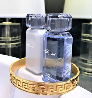 Luxury Apartments MONDRIAN Market Square III