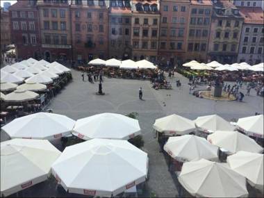 Rynek Starego Miasta 19