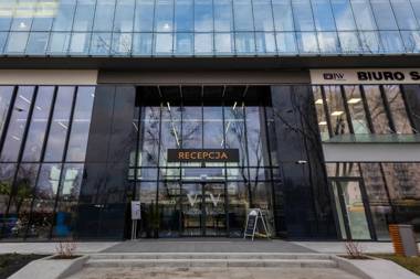 Apartments Varsovia Kasprzaka by Renters